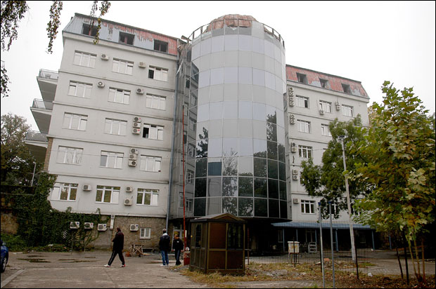 КБЦ У БЛОКАДИ: Мишовићу прете судски извршитељи